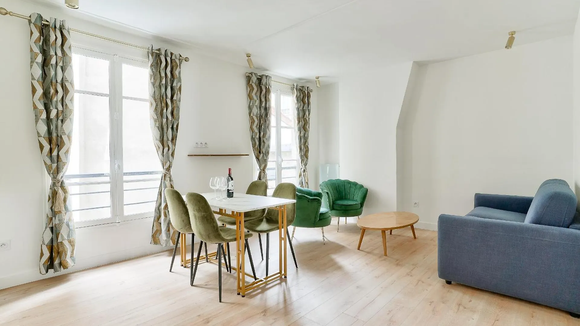 A Montmartre-sacre Coeur Apartment Paris